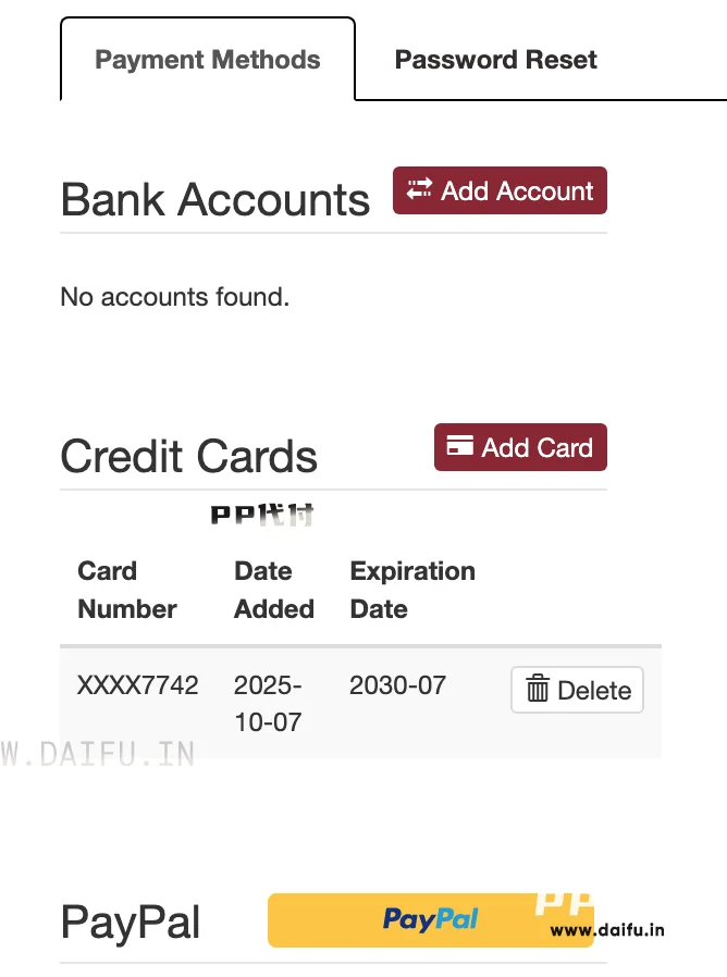 Pristine Auction付款信息页面显示卡片与PayPal绑定，PP代付提示